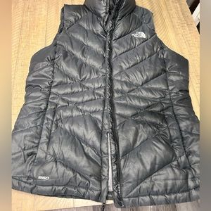 North face vest